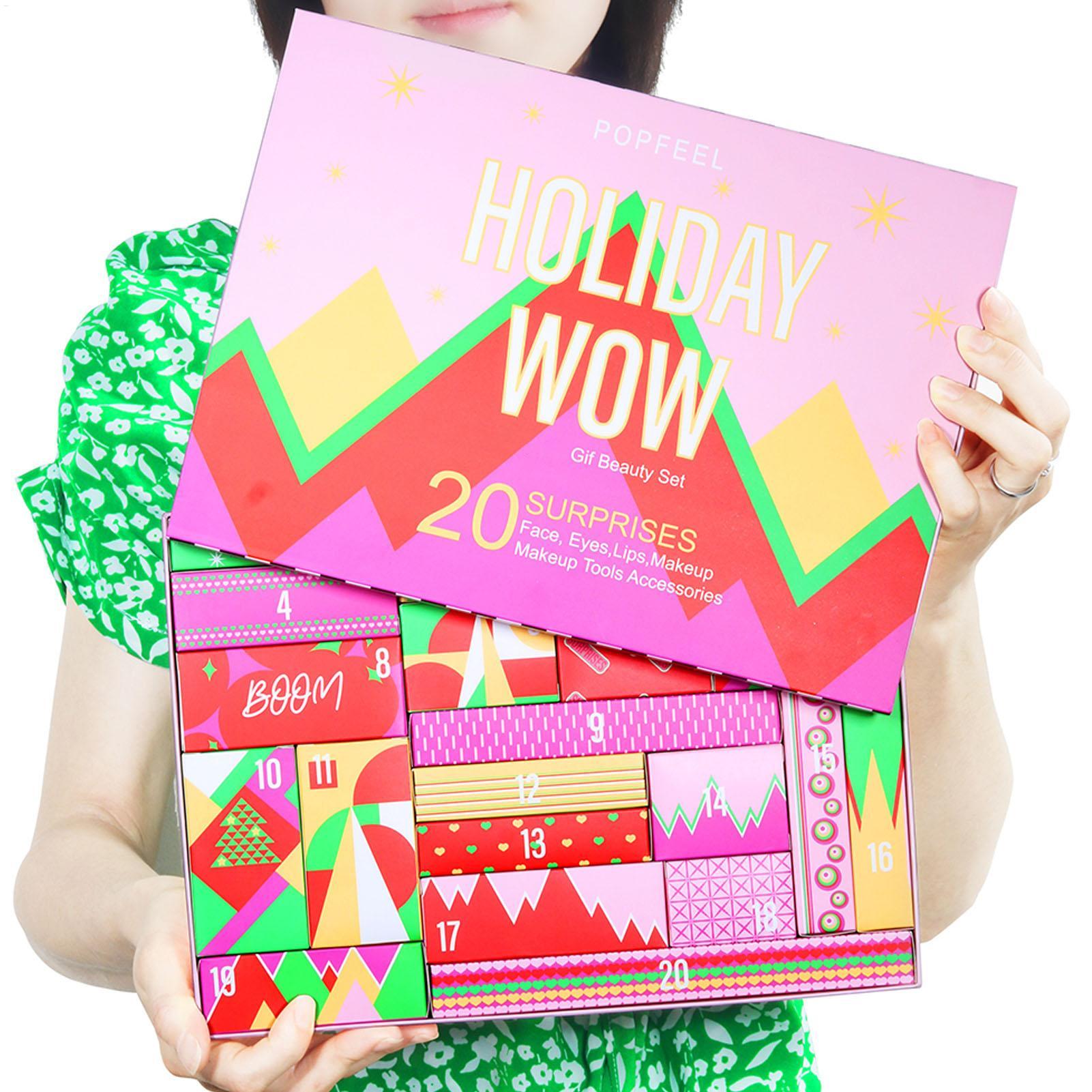 Kalendarz Adwentowy Świąteczny – Rare Beauty Makeup Kit recenzja i cena