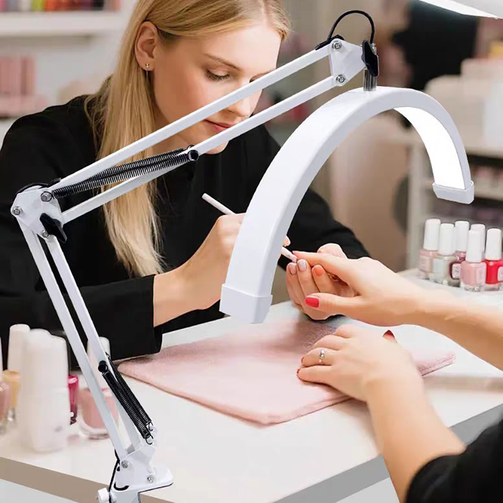 Lampa doświetlająca na klips,  – Beauty No Makeup recenzja i cena