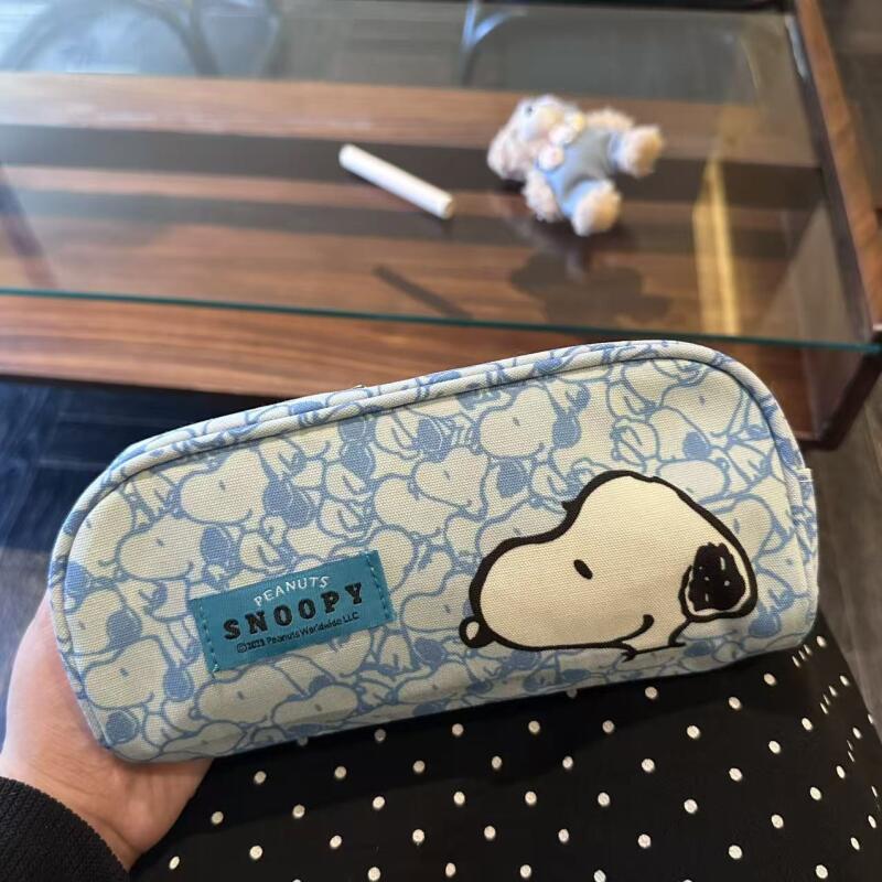 Nowy piórnik Snoopy z nadrukie – Beauty Preservation Makeup Bag recenzja i cena