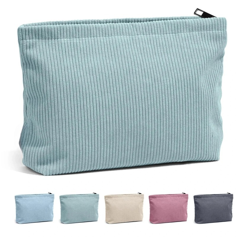 Kosmetyczka podróżna z sztruks – Beauty Preservation Makeup Bag recenzja i cena